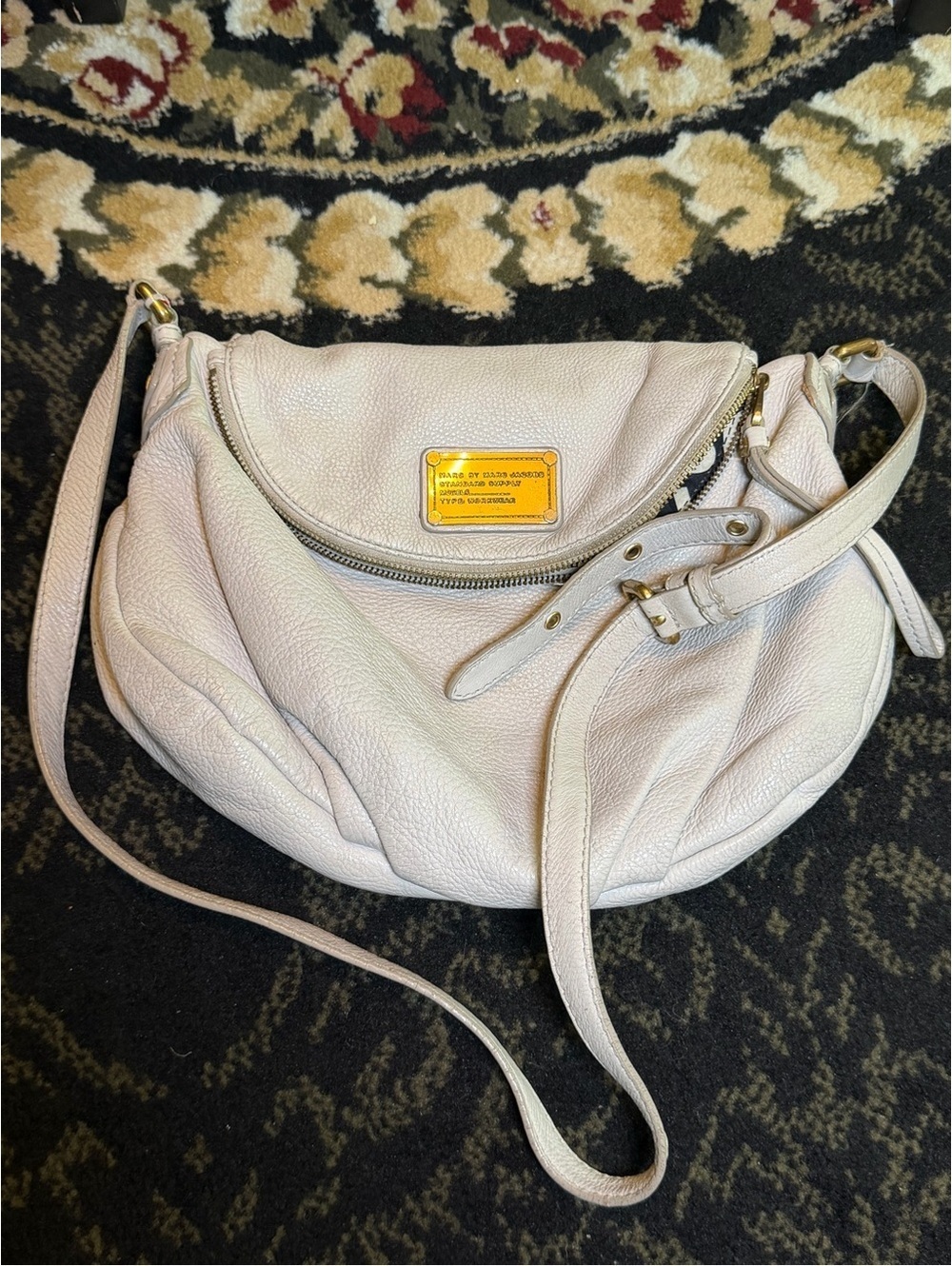 Marc Jacobs Beige Taupe Leather Crossbody Hobo Bag